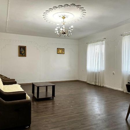Harmonycampinghouse Teghenik Bagian luar foto