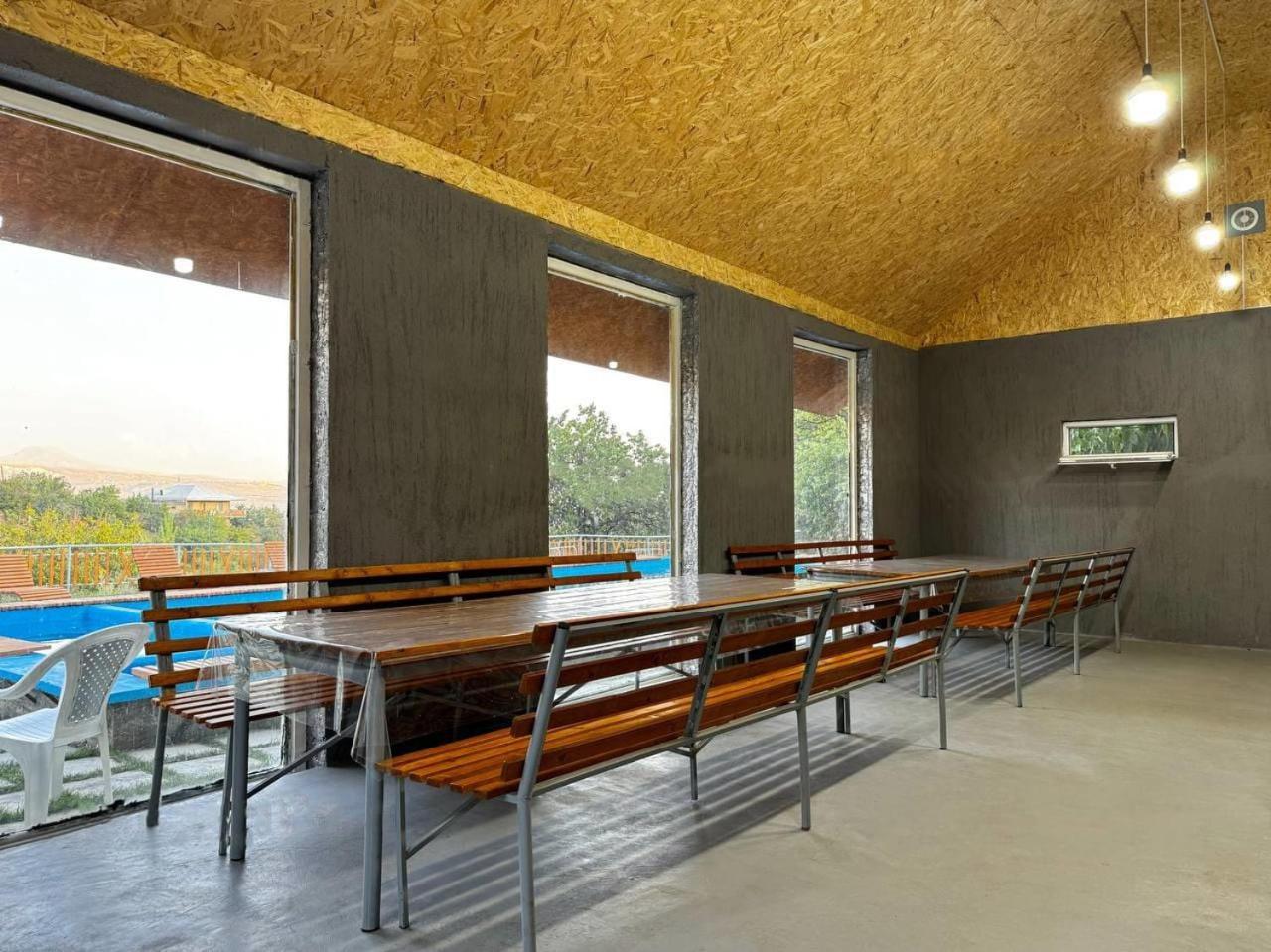 Harmonycampinghouse Teghenik Bagian luar foto